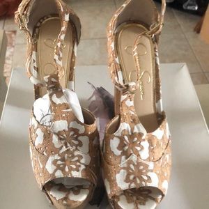 Woman Jessica Simpson